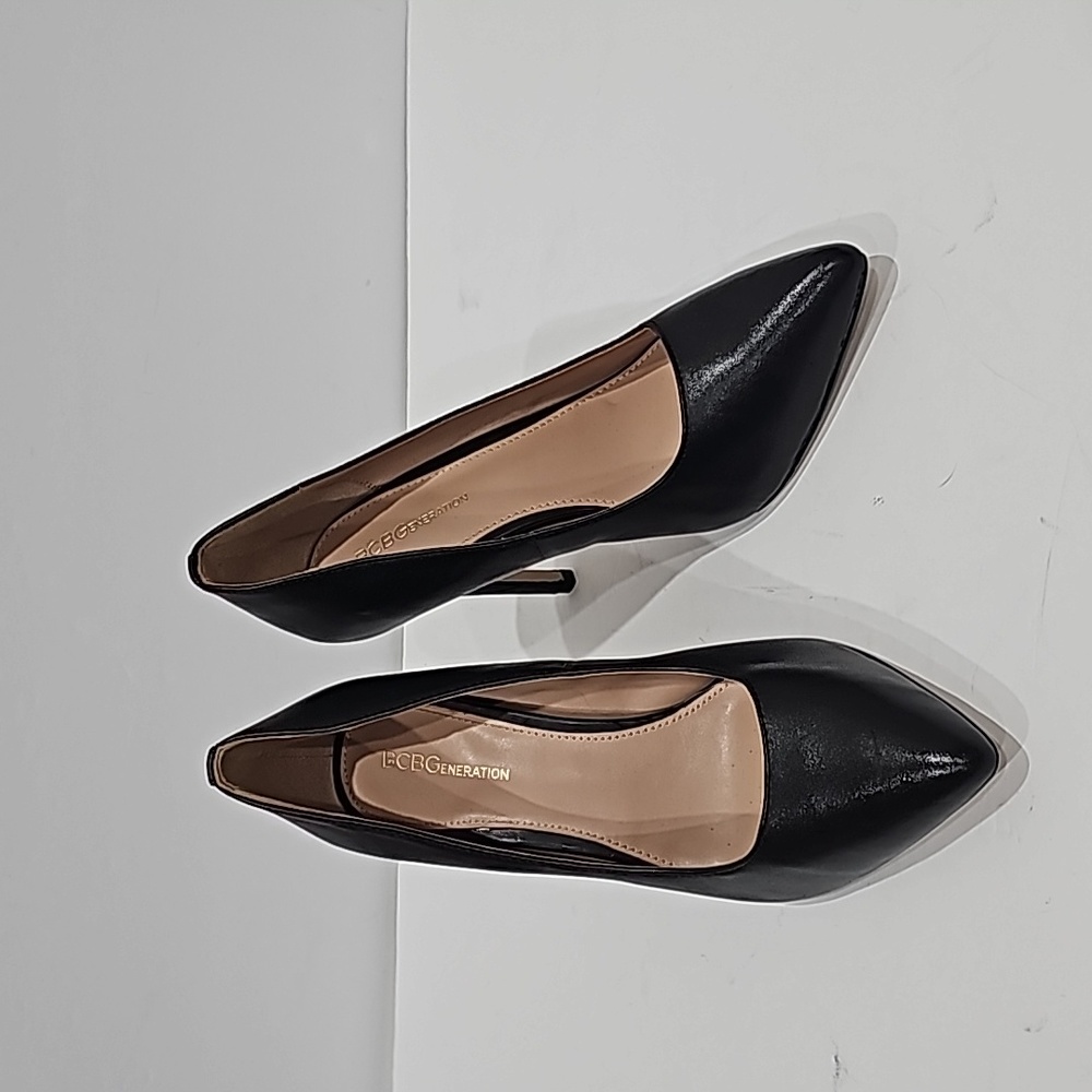 BCBGeneration Black leather Heels Pumps Size 10